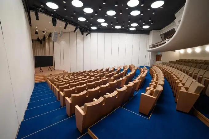 Congress Hall B